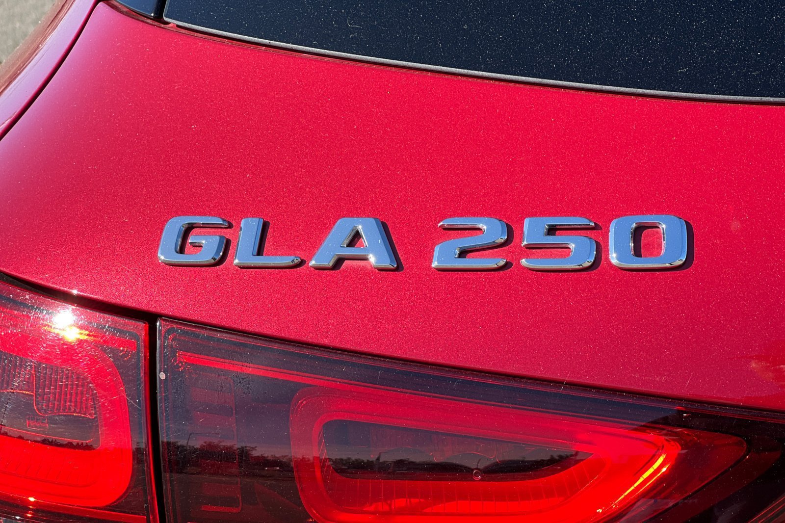 Certified Used 2021 Patagonia Red Metallic Mercedes-Benz 250 image 13