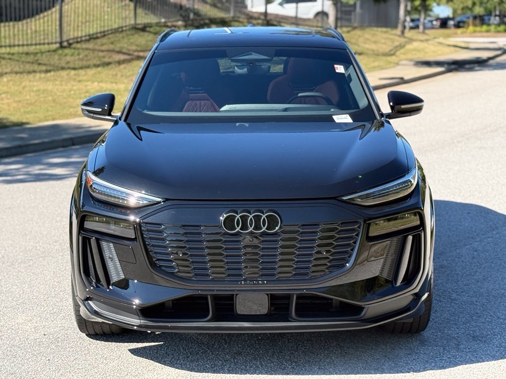 2025 Audi SQ6 e-tron Prestige - Photo 10