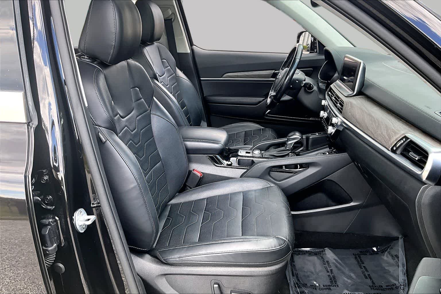 Used 2021 Black Copper Kia SX image 9