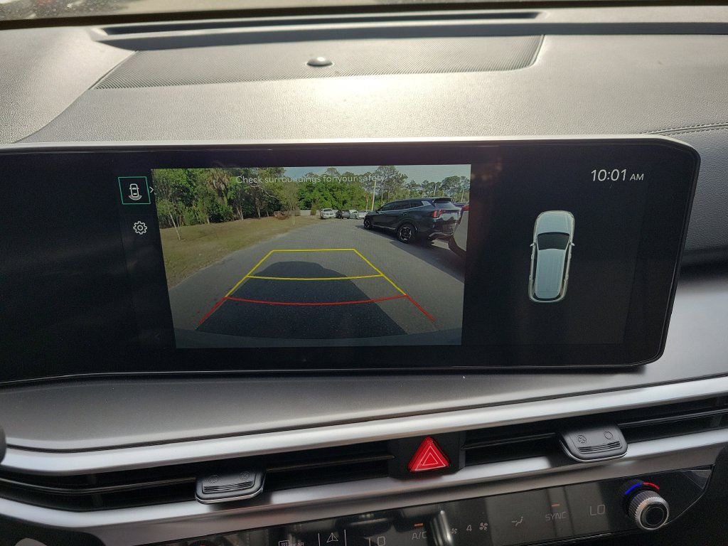 New 2026 Wolf Gray Kia S image 33