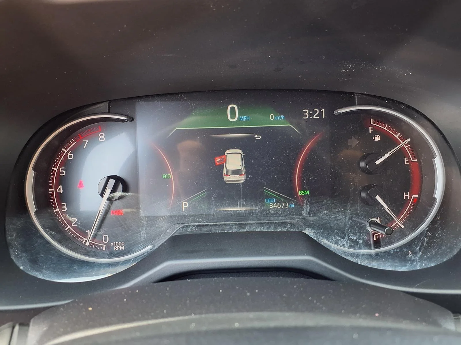 Used 2025 Ice Cap Toyota XLE image 13