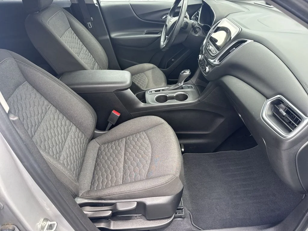 Used 2020 Silver Chevrolet LT image 13