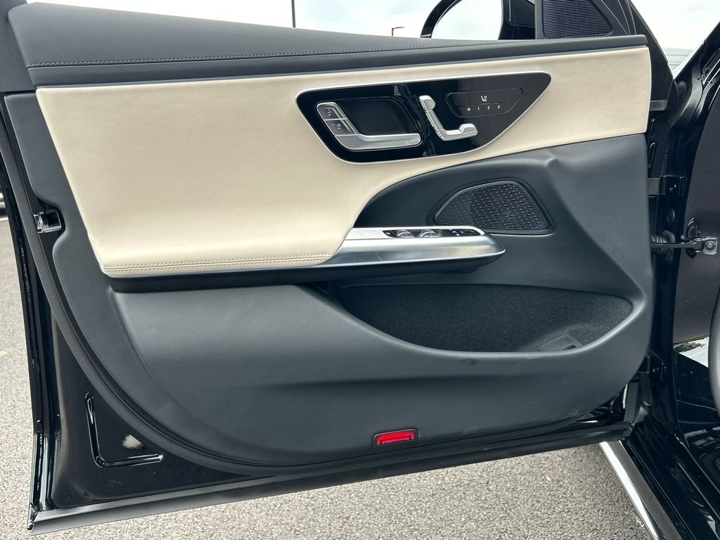 New 2026 Black Mercedes-Benz E 350 image 10