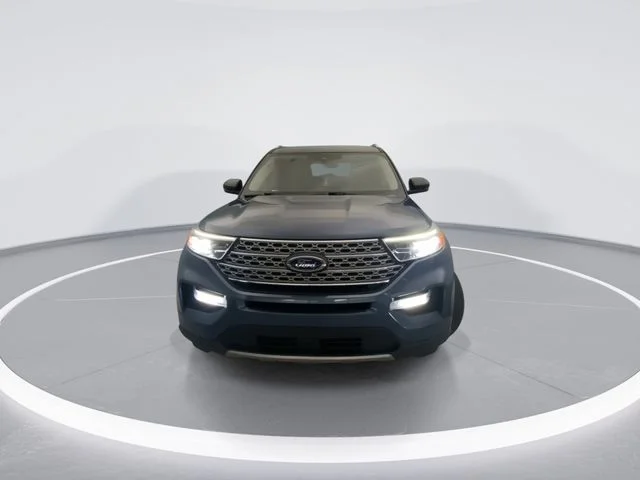 Used 2020 Blue Ford Limited image 3