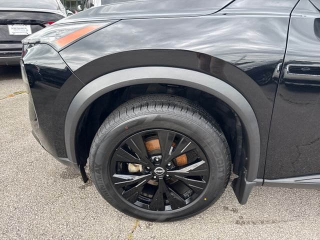 Used 2023 Black Nissan SV image 10