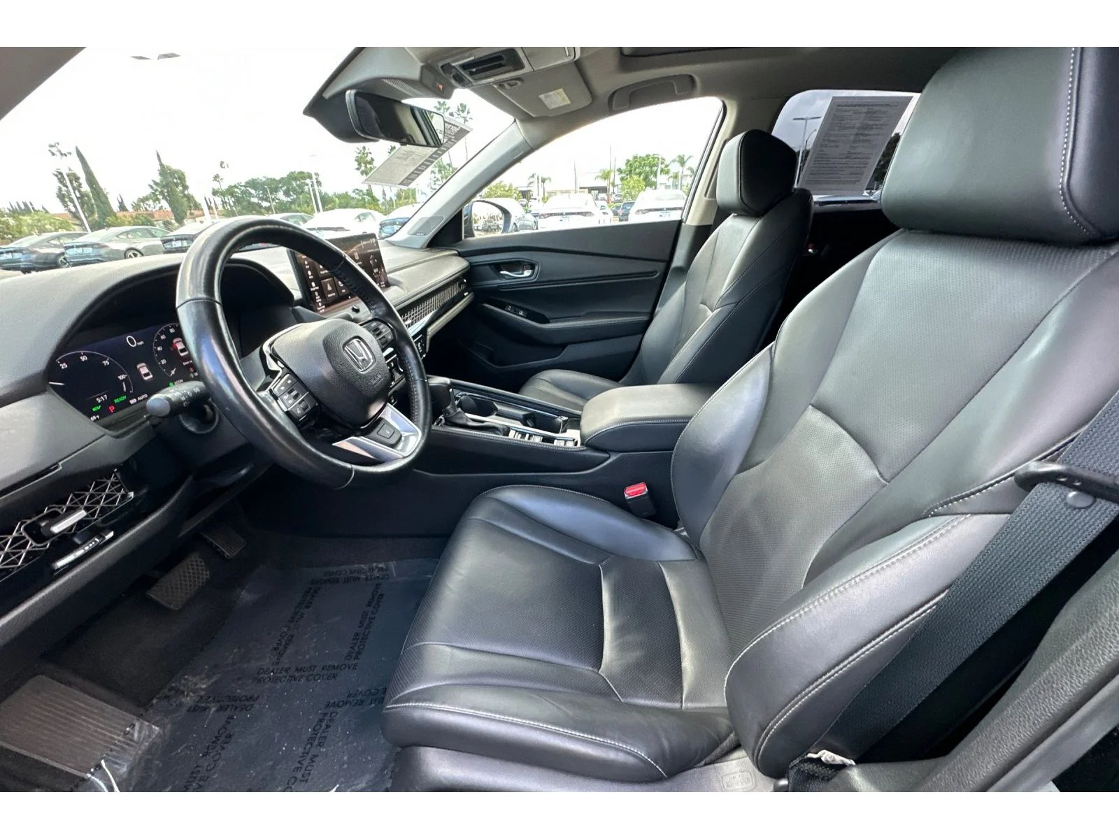Used 2025 Crystal Black Pearl Honda Touring image 8