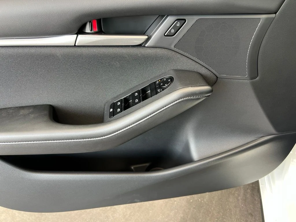 New 2026 Snowflake White Pearl Mazda 2.5 S image 11