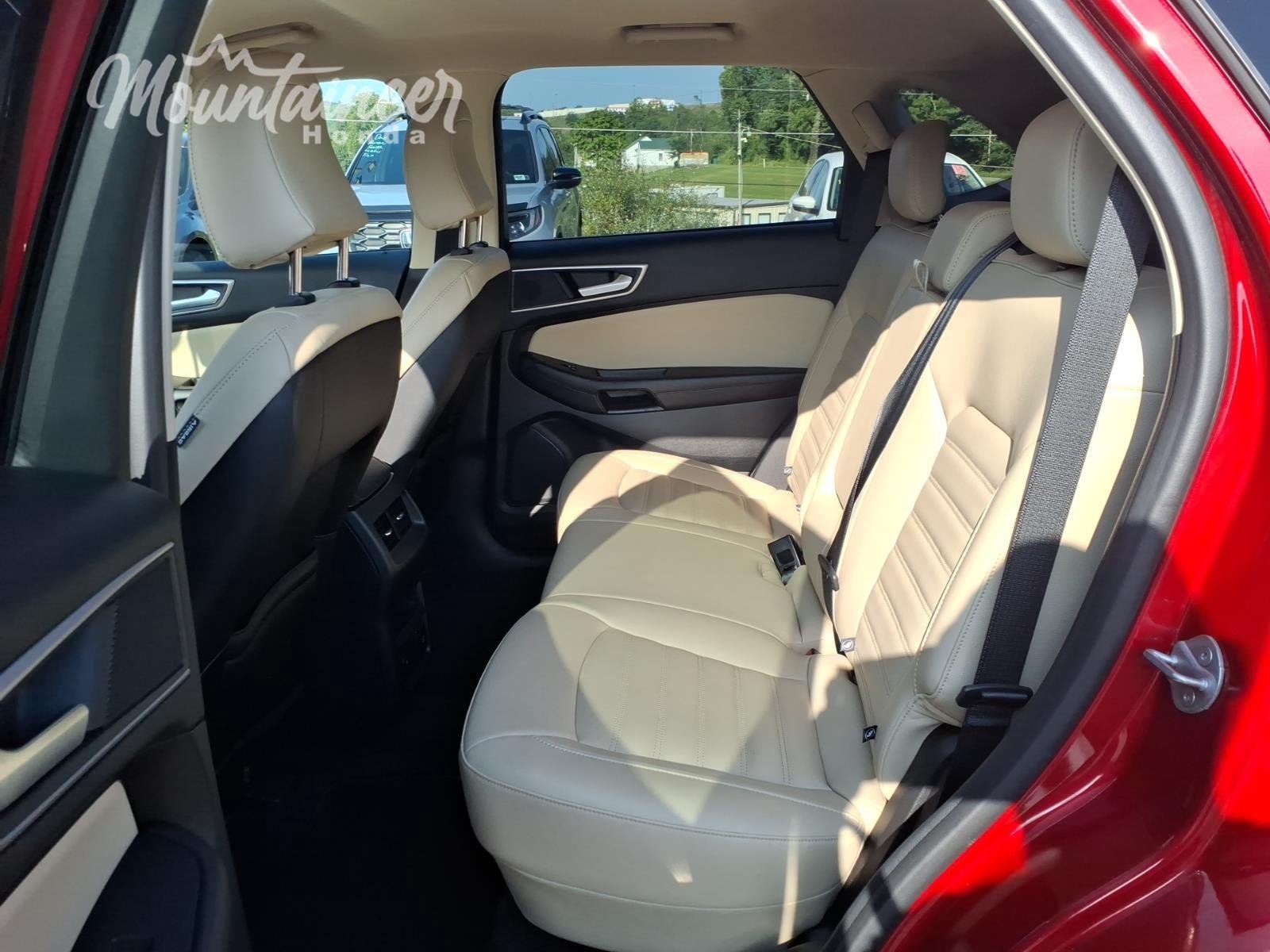 Used 2024 Rapid Red Metallic Tinted Clearcoat Ford SEL image 16