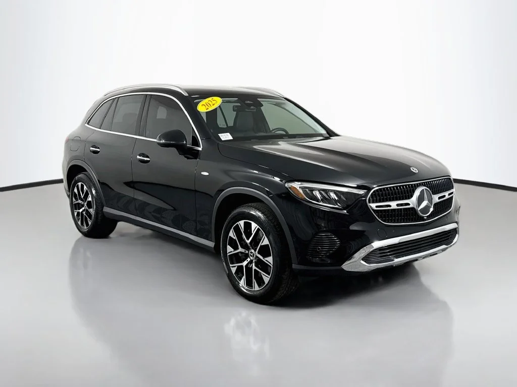 2025 Mercedes-Benz GLC