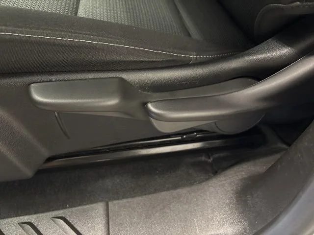 2024 Chevrolet Colorado LT - Photo 13