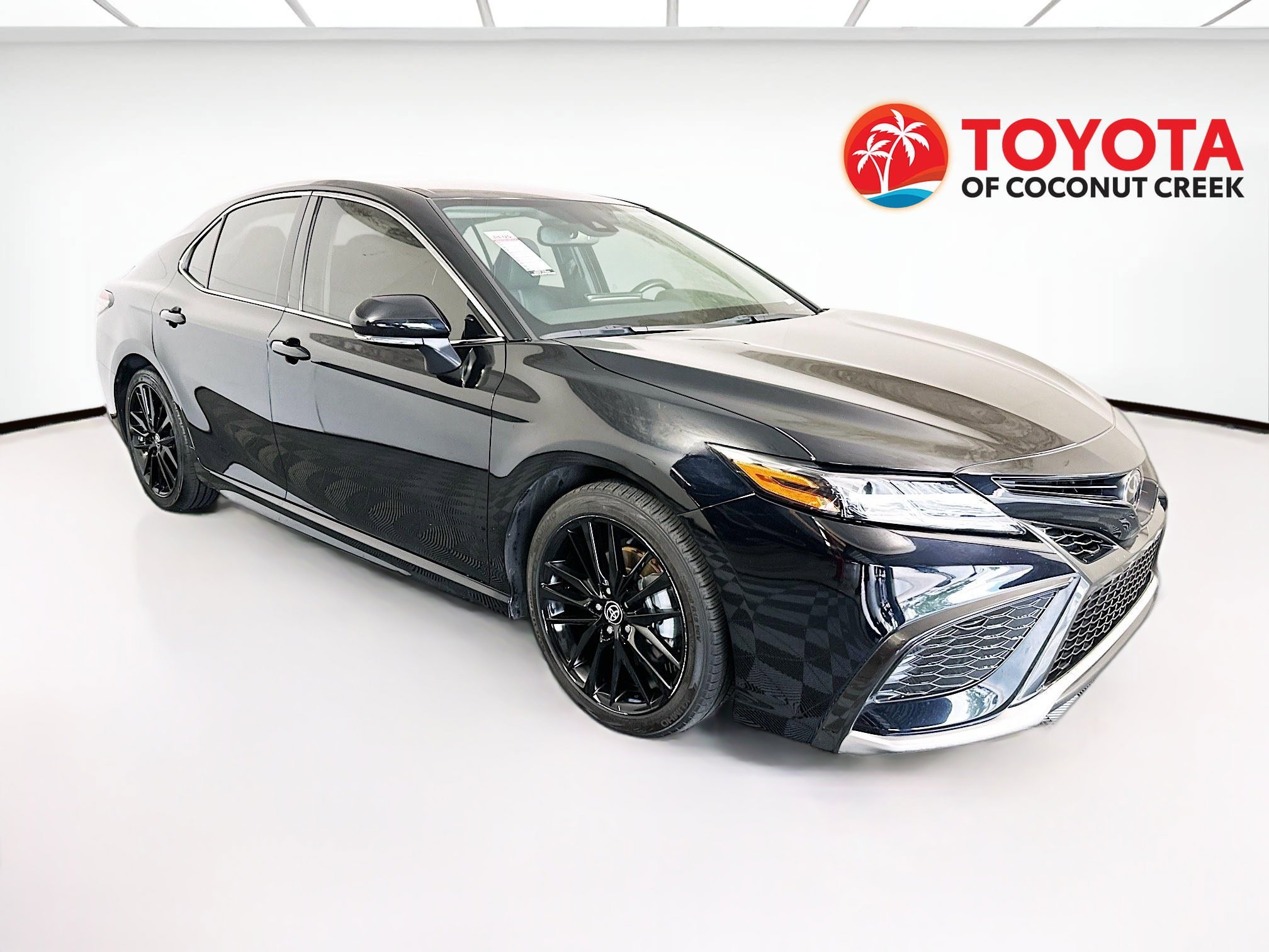 2023 Toyota Camry XSE's photo