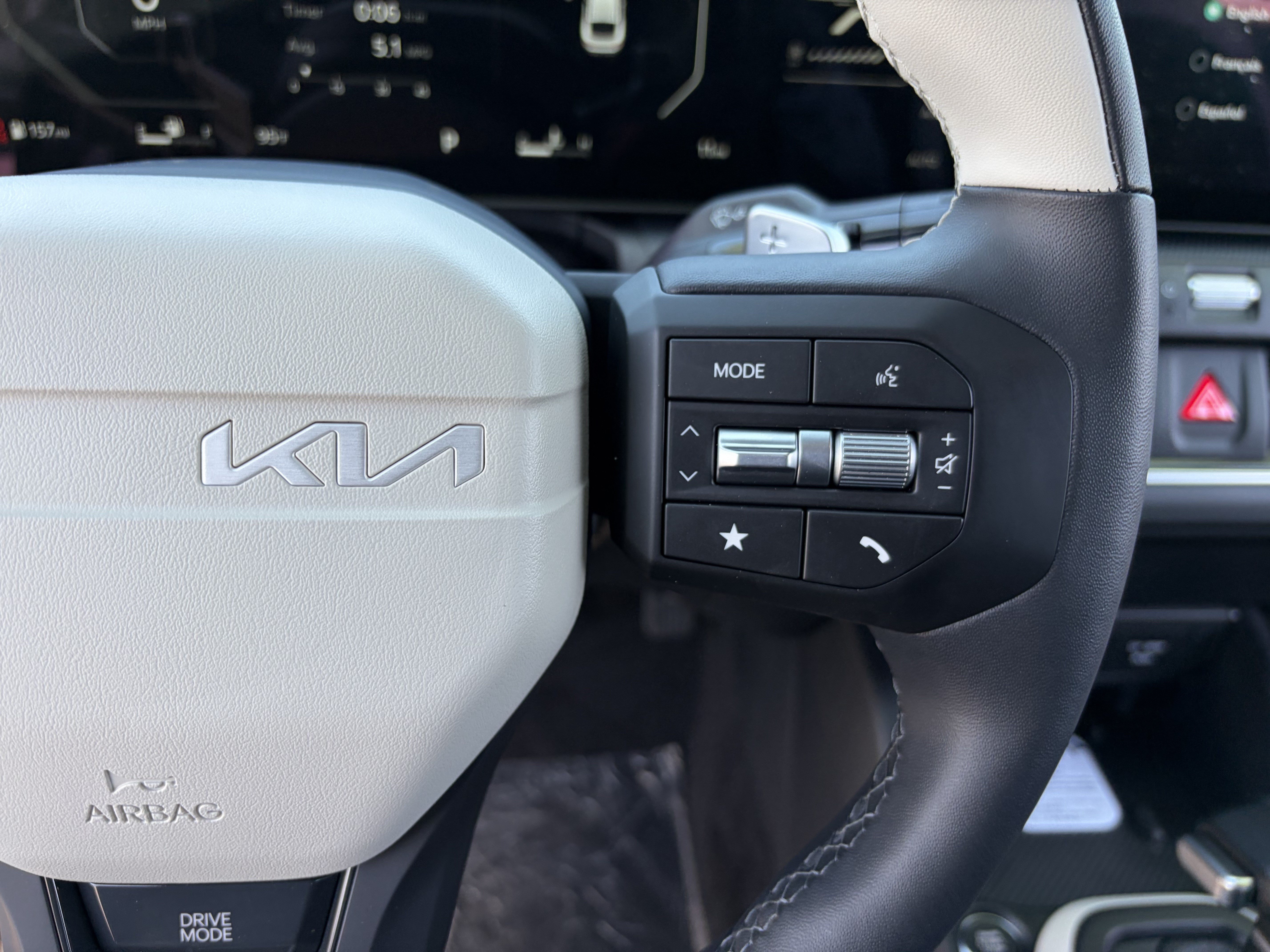 New 2026 Interstellar Gray Kia GT-Line image 23