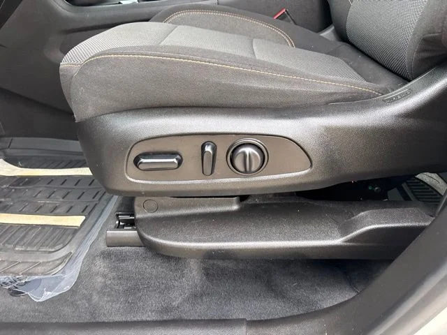 Used 2021 Silver Ice Metallic Chevrolet LT image 13