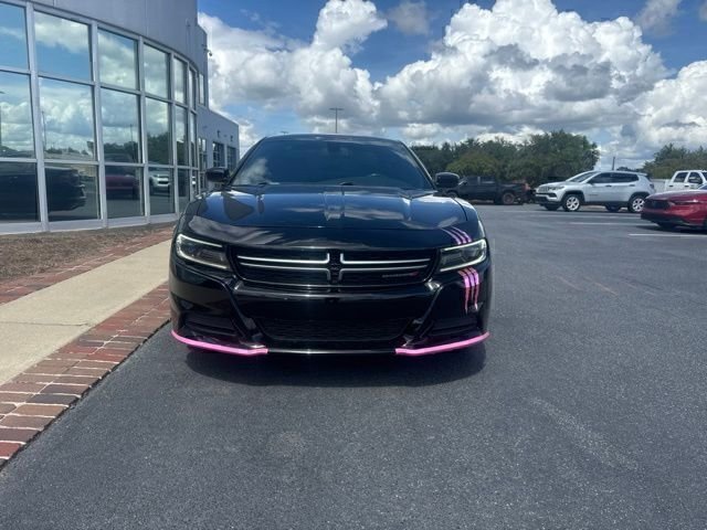 Used 2016 Silver Dodge SE image 3