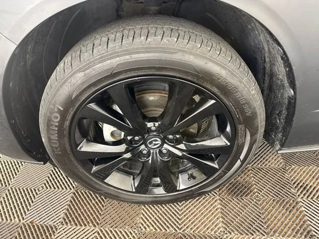 Used 2023 Gray Mazda 2.5 S Carbon Edition image 31