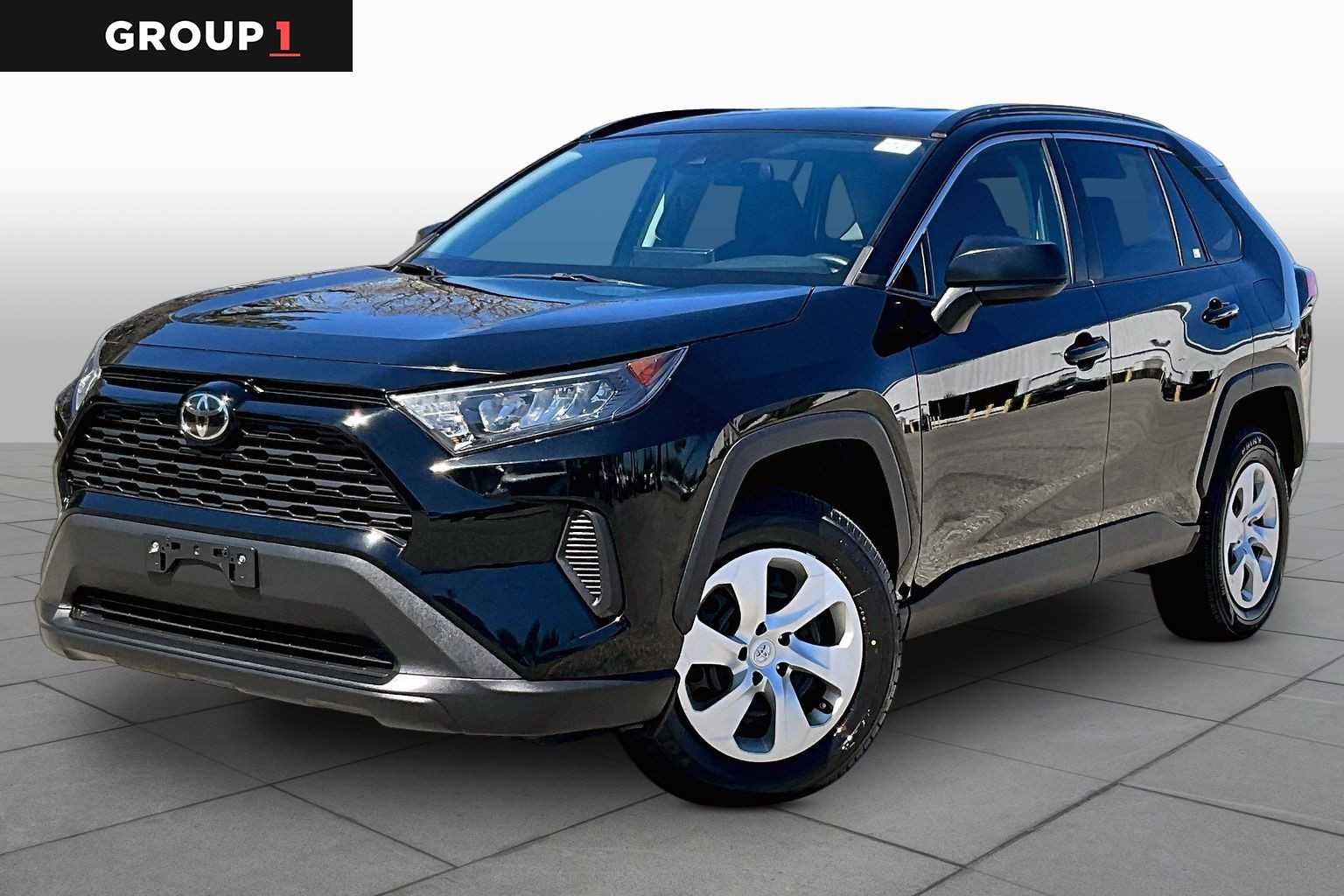 2020 Toyota RAV4 LE