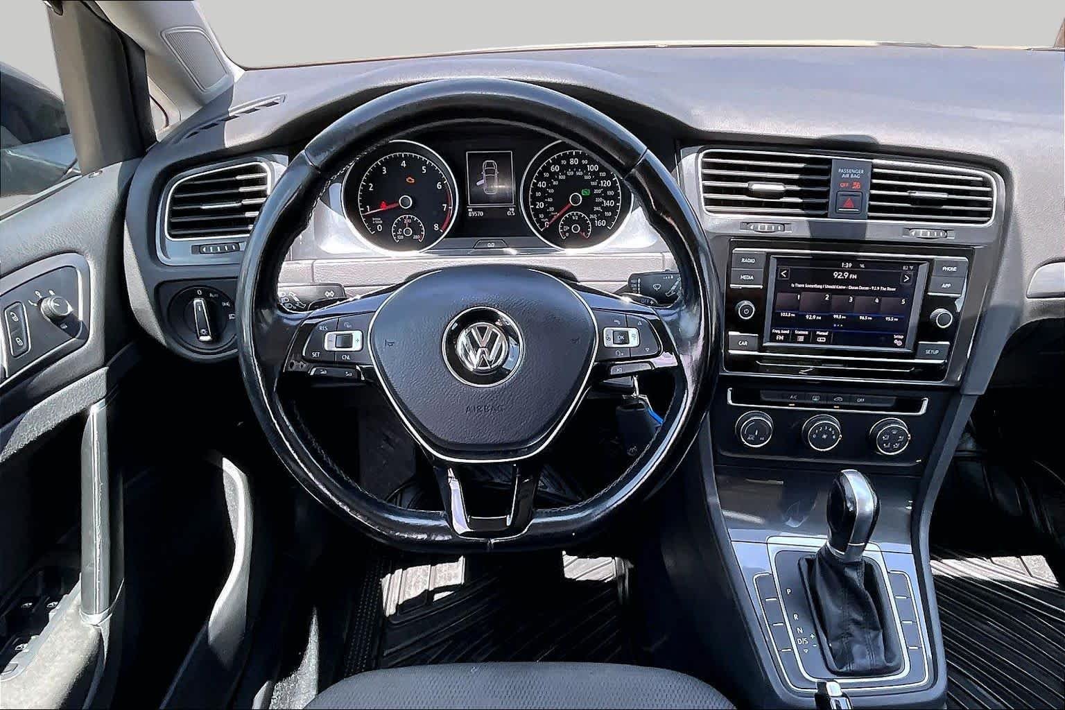 Used 2018 Night Blue Metallic Volkswagen S image 6