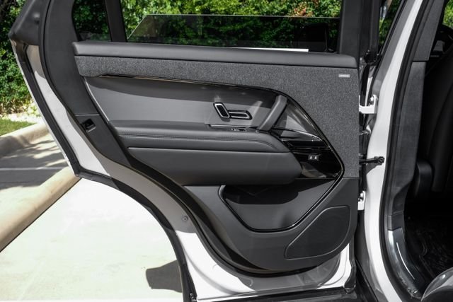 New 2026  Land Rover Dynamic SE image 54