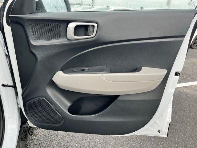 New 2026 White Hyundai SEL image 23