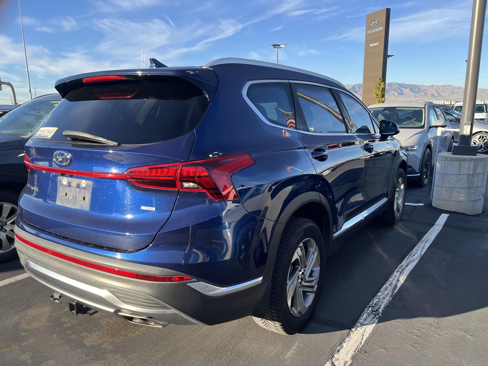 Used 2022 Stormy Sea Hyundai SEL image 3