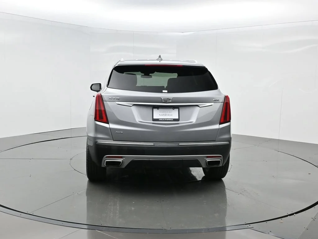 Used 2024 Argent Silver Metallic Cadillac Premium Luxury image 5