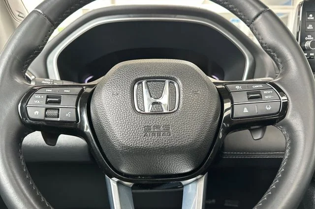 Used 2025 Black Honda Touring image 24
