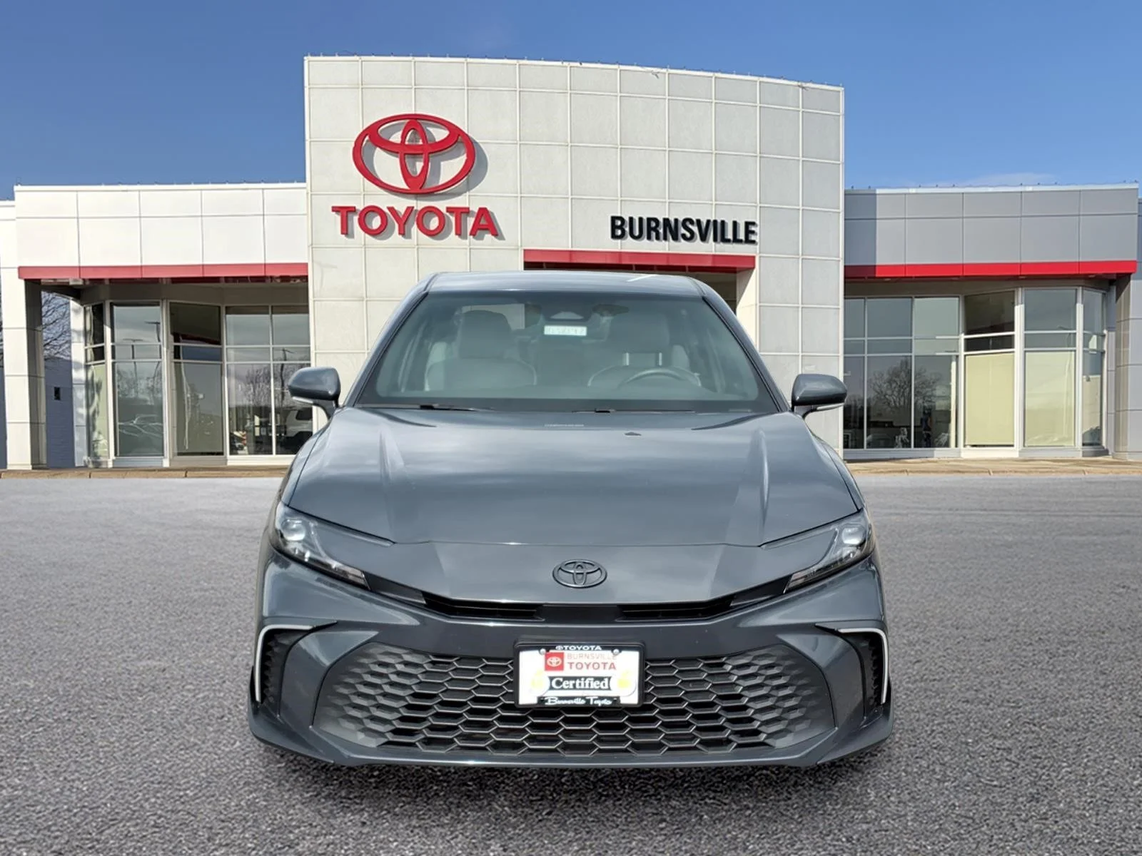 Certified Used 2025  Toyota SE image 9