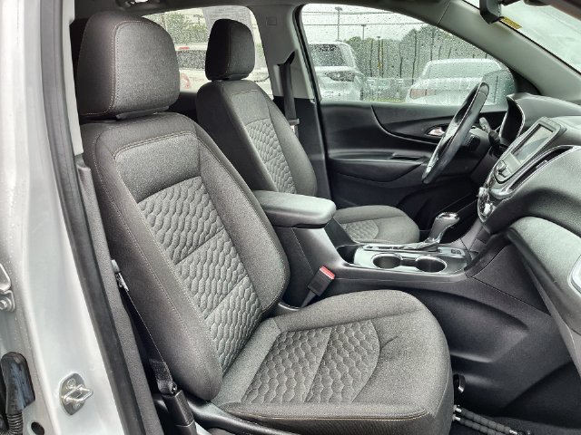 Used 2020 White Chevrolet LT image 27