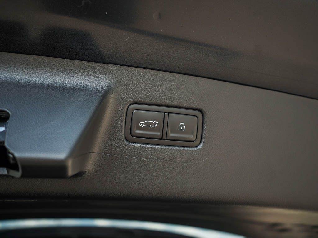 New 2026 Phantom Black Hyundai SE FWD image 34