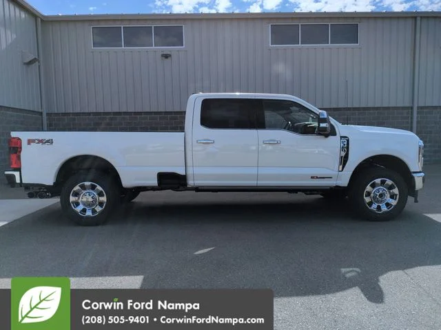 New 2026 Star White Metallic Tri-Coat Ford King Ranch image 2