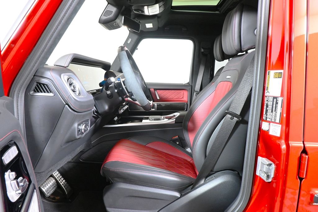 Certified Used 2025 MANUFAKTUR Cardinal Red Metallic Mercedes-Benz G 63 AMG® image 3
