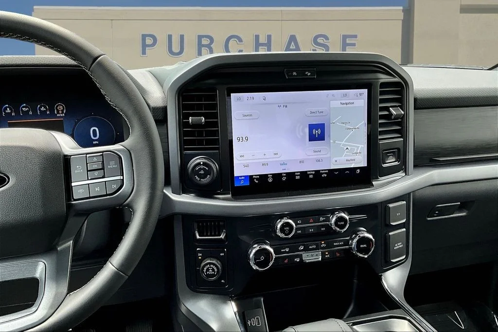 New 2026 Carbonized Gray Metallic Ford XLT image 6