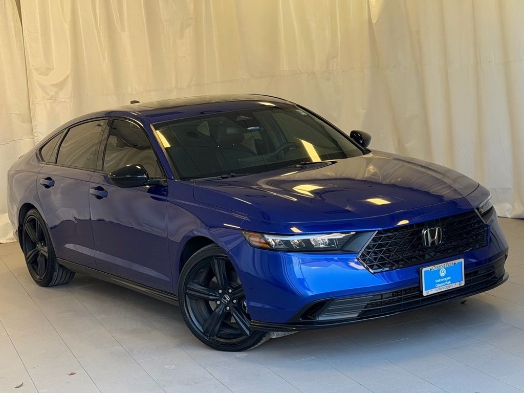 Used 2024 Still Night Pearl Honda Sport-L image 3
