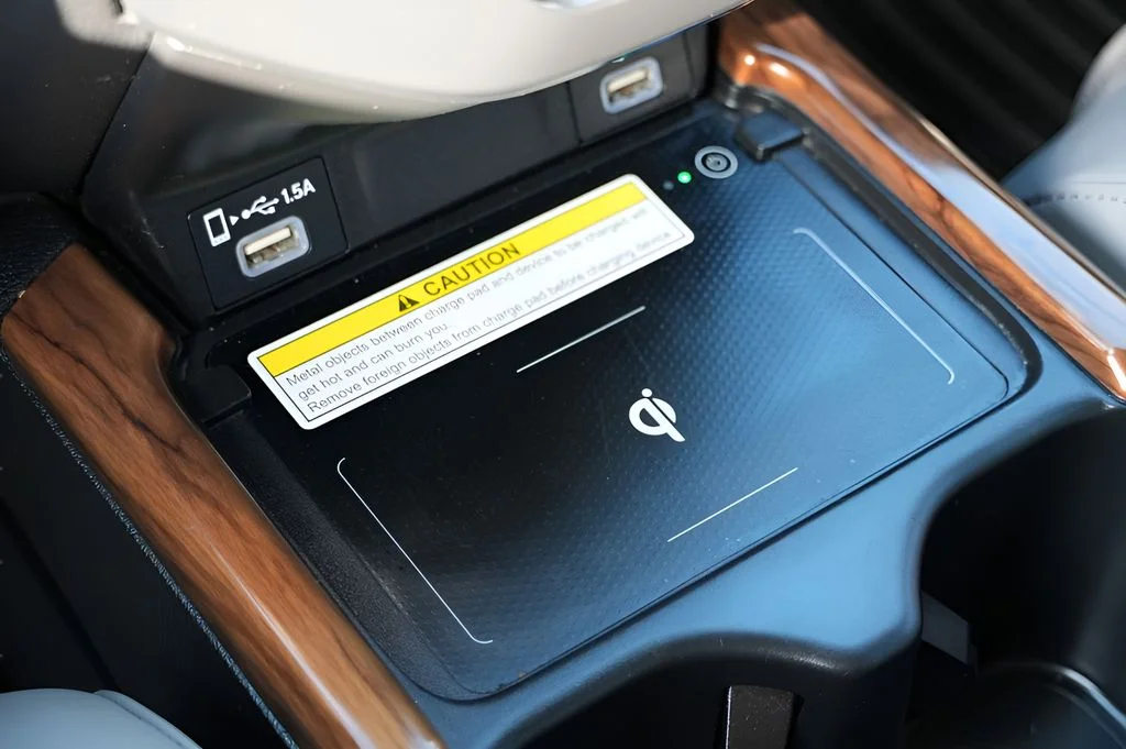 Used 2021 Modern Steel Metallic Honda Touring image 31