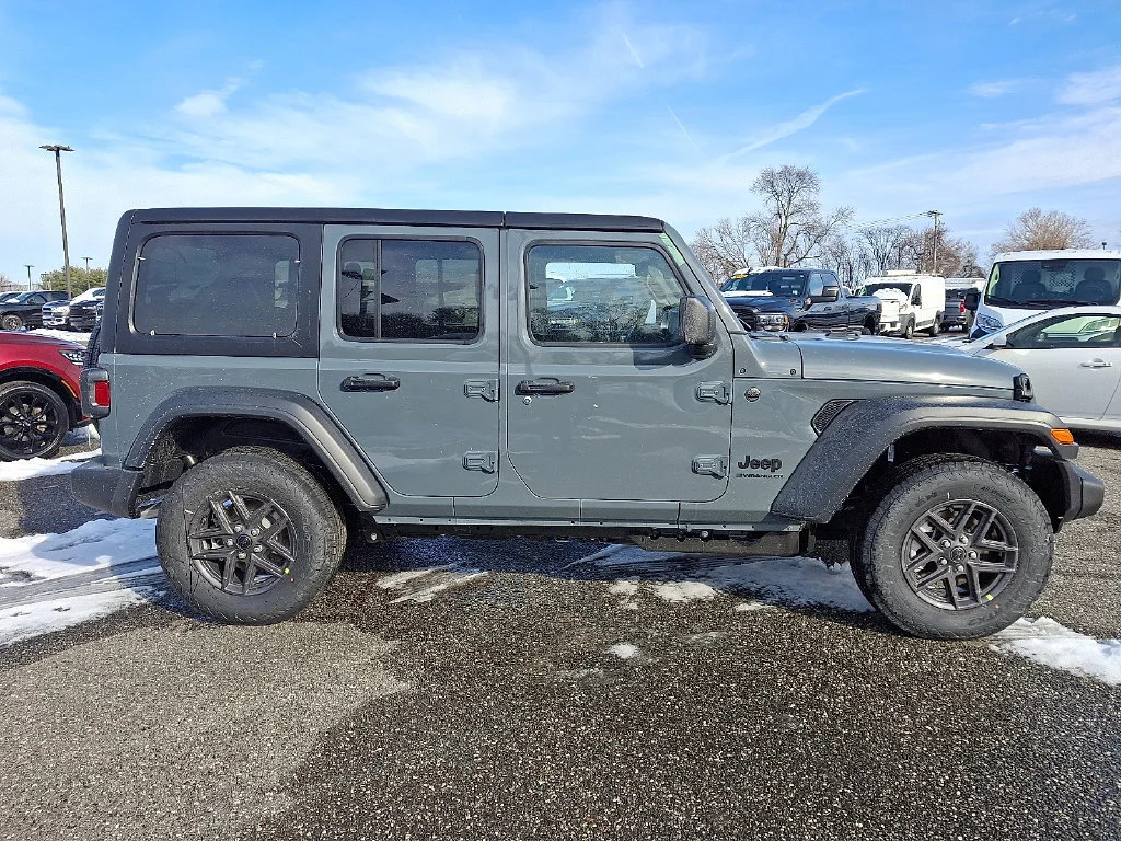 New 2026 Anvil Clear-Coat Exterior Paint Jeep Sport S image 9
