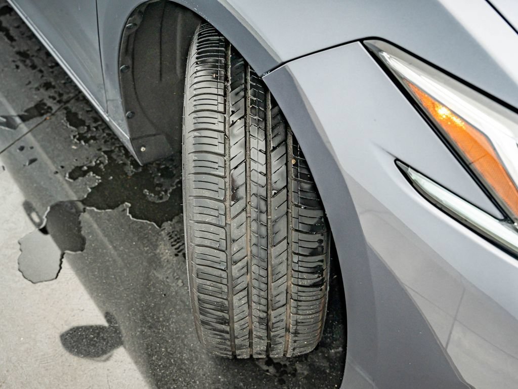 Used 2019 Gray Pearl Lexus 350 image 43