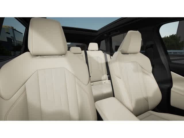 New 2026 Mineral White Metallic BMW 30 xDrive image 11
