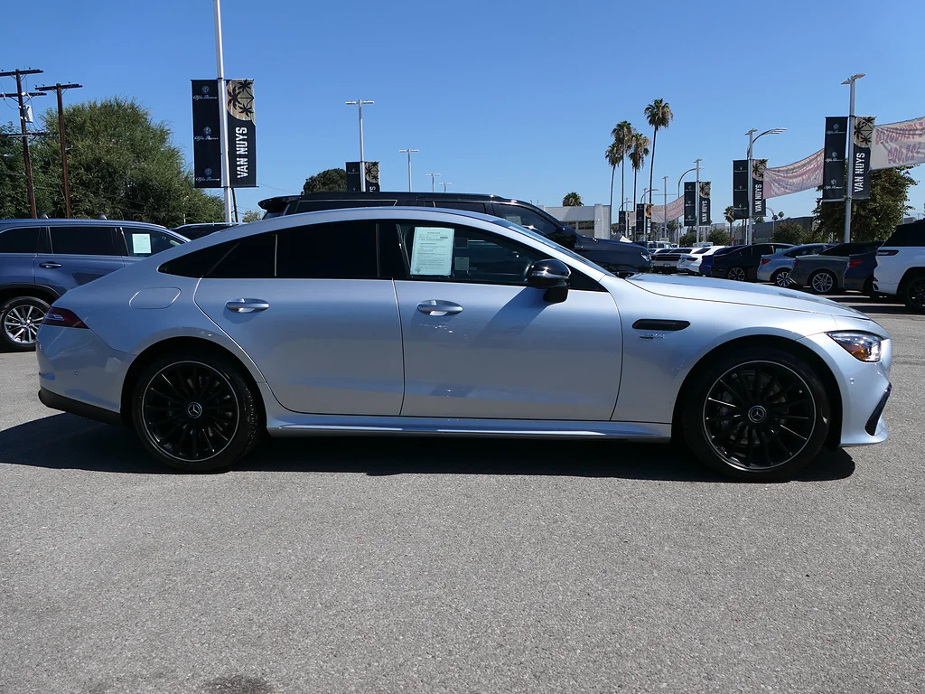 Used 2021  Mercedes-Benz 53 image 2