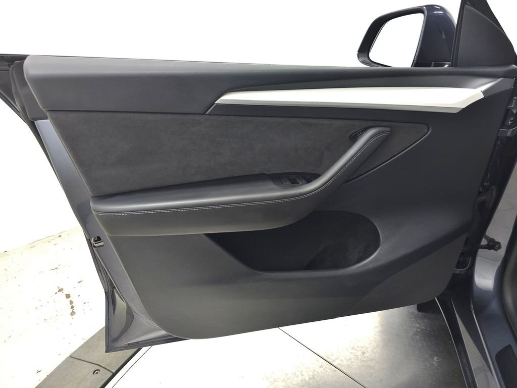 Used 2023 Midnight Silver Metallic Tesla Performance image 14