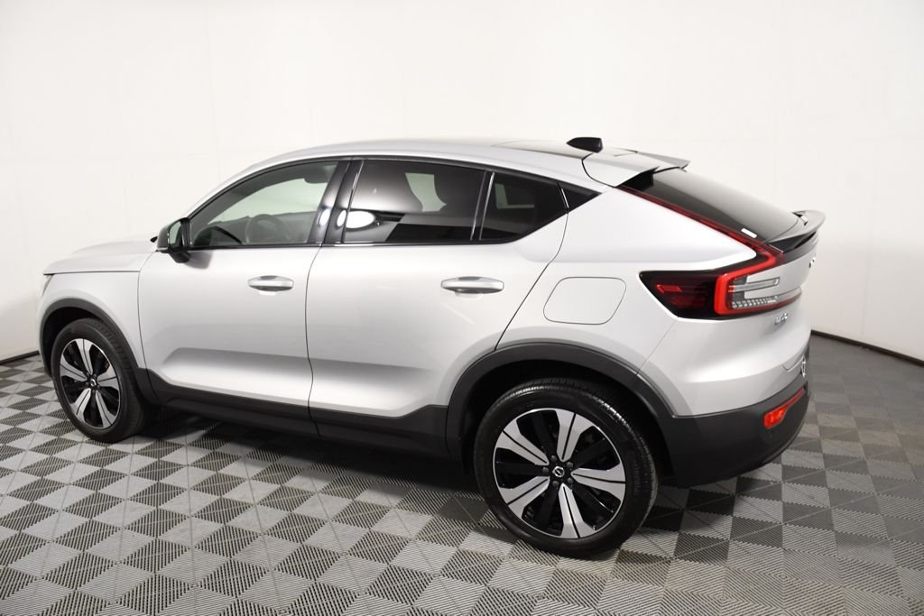 Used 2023 Silver Dawn Metallic Volvo Twin Core image 3