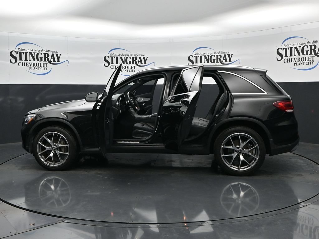 Used 2020 Black Mercedes-Benz GLC 300 image 37