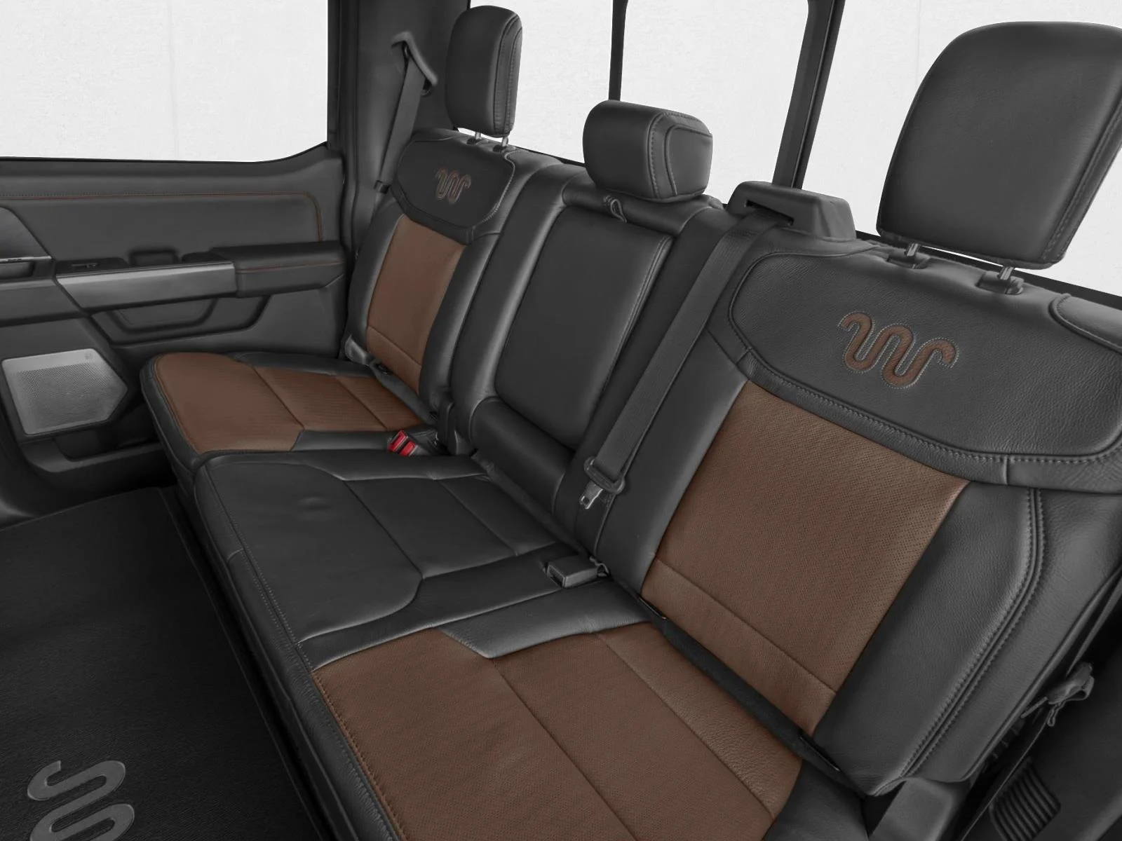 New 2027 Star White Metallic Tri-Coat Ford King Ranch image 9