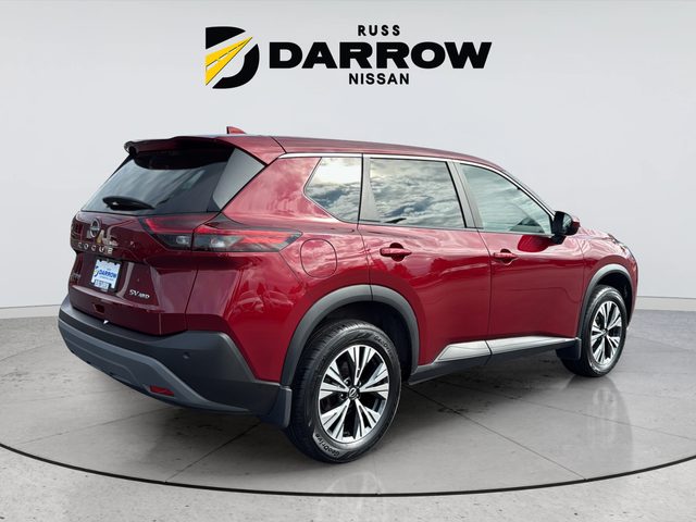 Used 2023 Red Nissan SV image 5