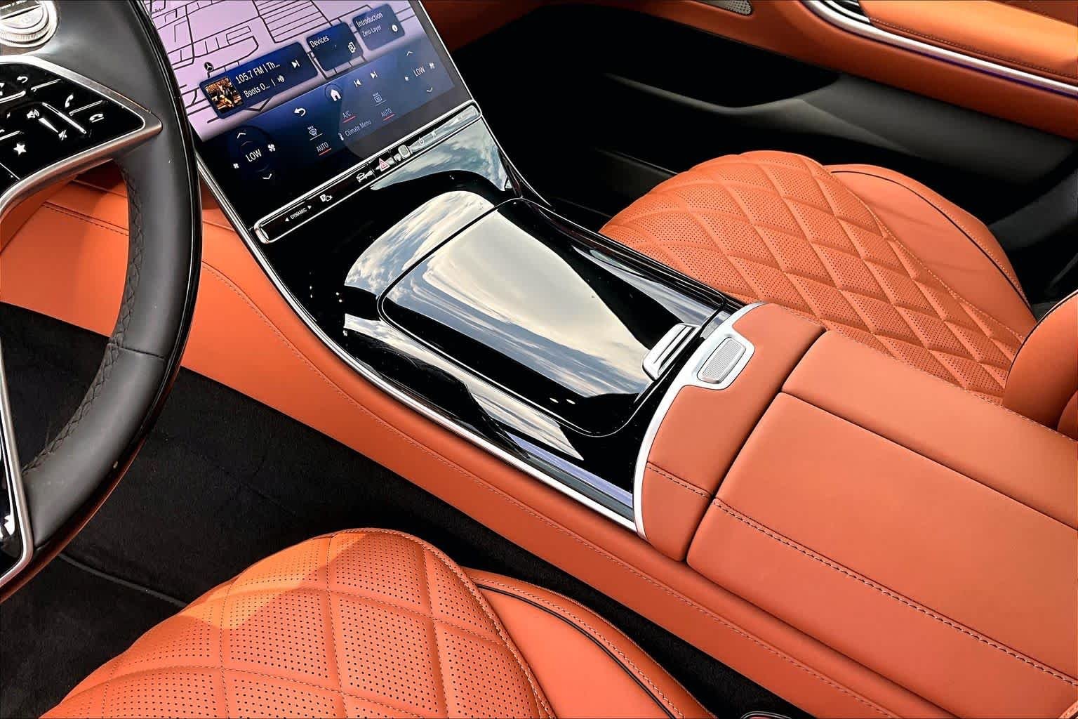 Used 2024 Obsidian Black Metallic Mercedes-Benz S 580 image 17