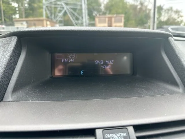 Used 2012  Honda EX-L image 16