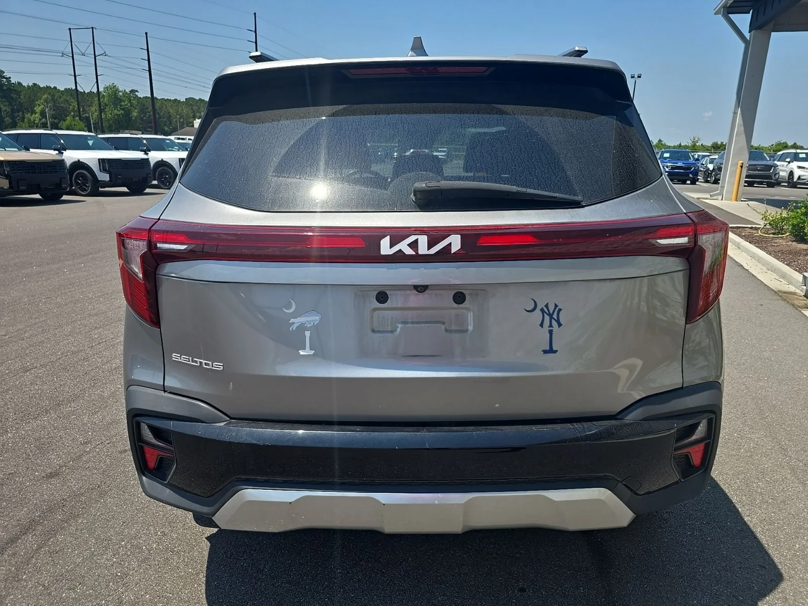 Used 2024 Steel Gray Kia EX image 5
