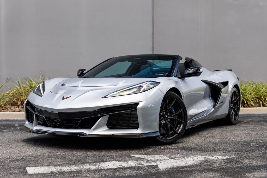 Used 2026 Blade Silver Metallic Chevrolet ZR1 image 41
