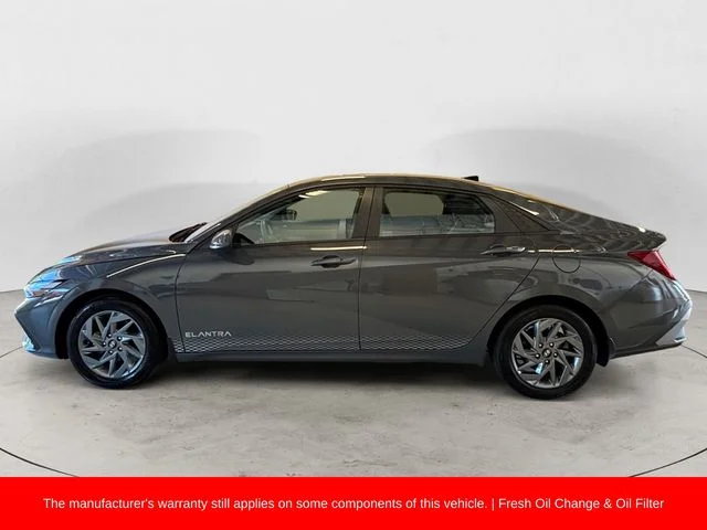 Used 2024 Gray Hyundai SEL image 2