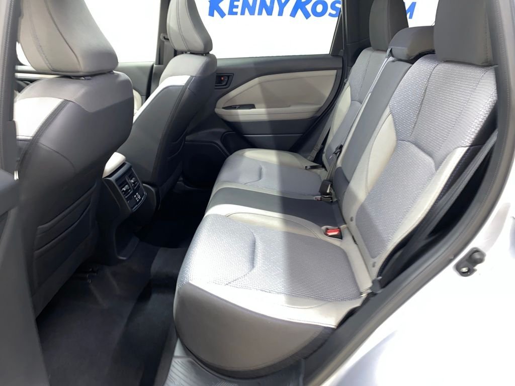 2025 Subaru Forester Premium - Photo 24
