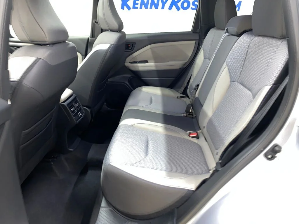 2025 Subaru Forester Premium - Photo 24